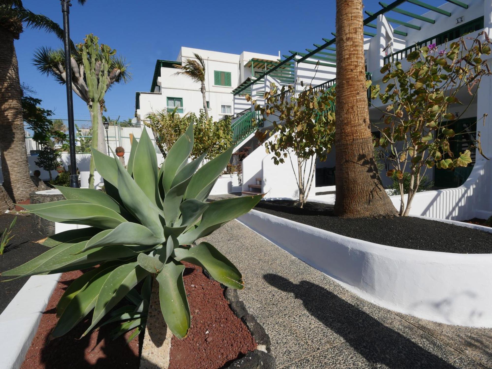 Apartamentos Tropicana Пуэрто дель Кармен Экстерьер фото